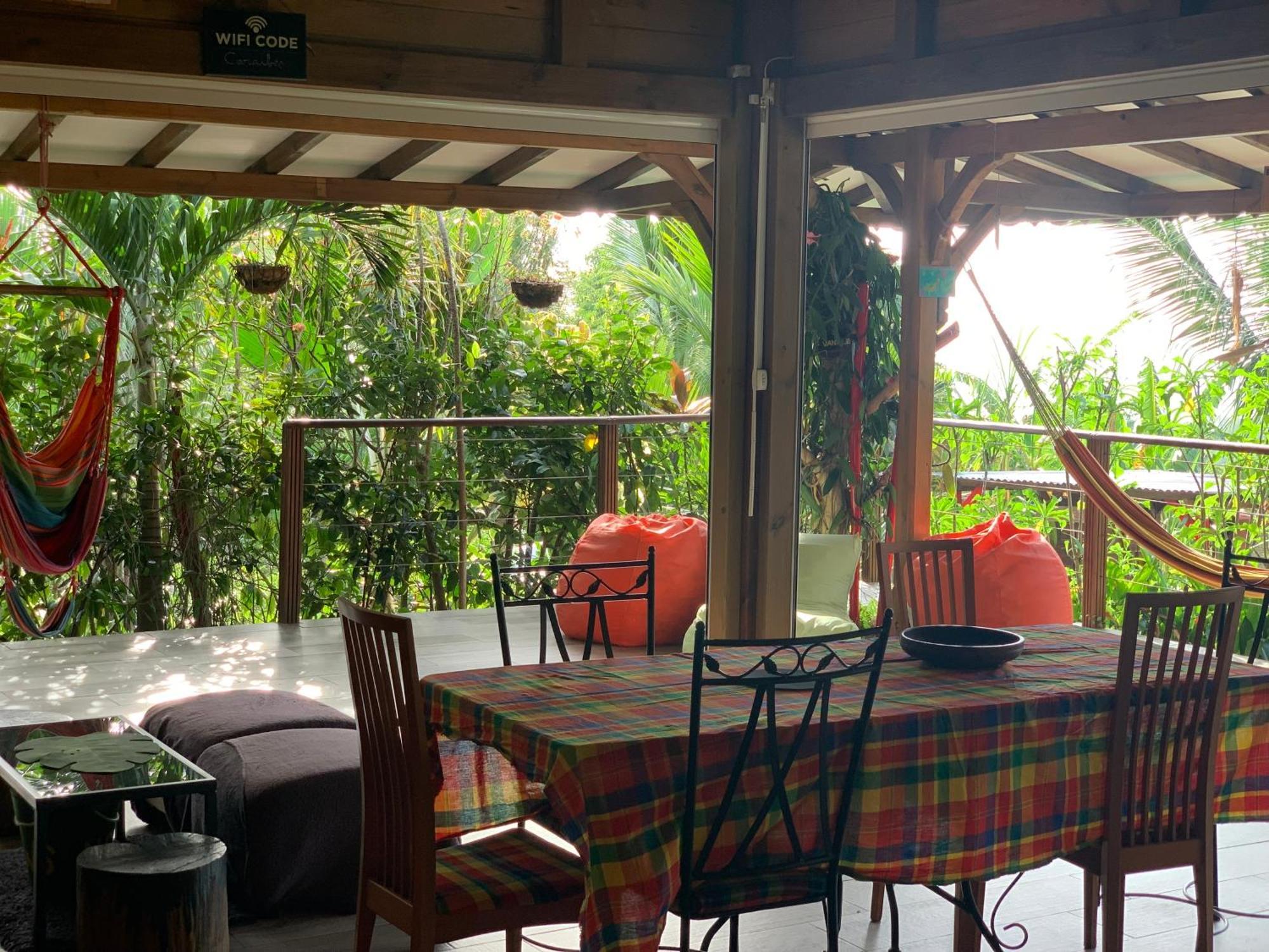 Les Ilets Caraibes Vue Mer Bouillante Exterior photo
